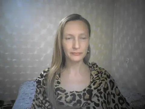 LunaBelle8 online show from 04.17.26