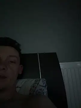 Snapshot of EliteGent chatting on 04.16.26 EliteGent online show from 04.16.26