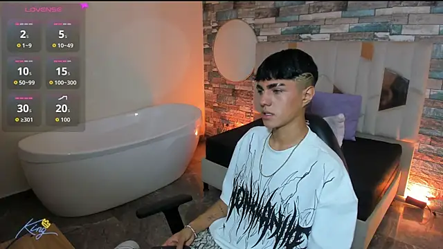 Damian tay online show from 05.20.26