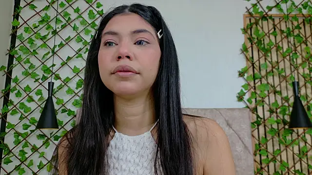 Nathy Pelaez online show from 04.21.26