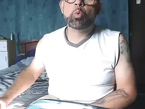 CarlossexVen online show from 07.08.26