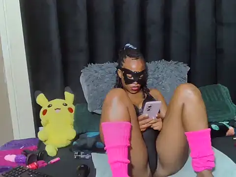 lulutiny online show from 04.26.26