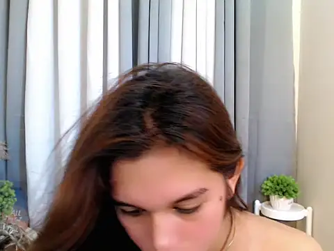 marie castro online show from 05.05.26