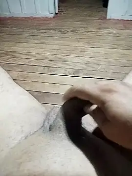 douglasefernanda online show from 04.29.26