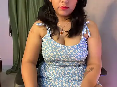 Snapshot of Sexy_Sunanda_Bhabhi_ chatting on 06.05.26 Sexy Sunanda Bhabhi online show from 06.05.26
