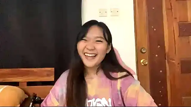 LaurenHenk online show from 04.20.26