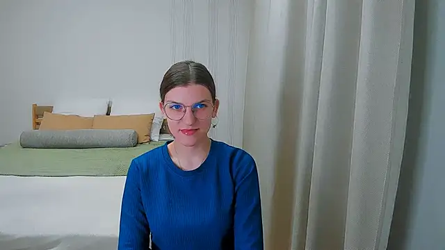 AnnaThorne online show from 05.05.26