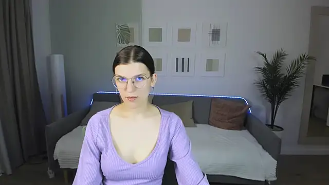 AnnaThorne online show from 05.12.26
