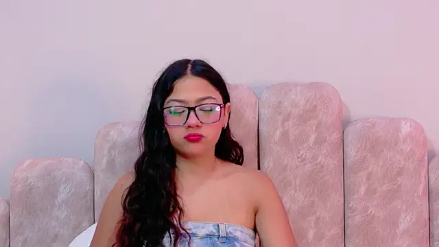 Emma-Rosse- online show from 05.29.26