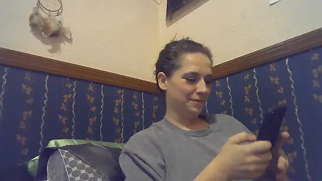 Snapshot of yourfavgirlduh chatting on 06.27.26 yourfavgirlduh online show from 06.27.26