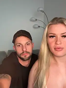 SexyCouple1910 online show from 04.29.26