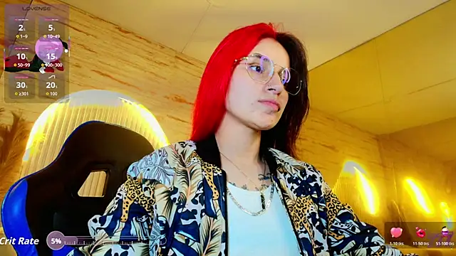 Moon Red r online show from 06.16.26