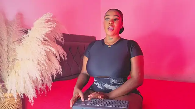 Thalyanna ebonny online show from 05.01.26