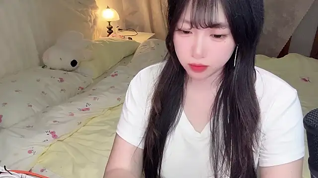 SweetButWildbaby online show from 05.11.26