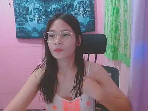 Snapshot of Sweetsexylady19 chatting on 06.07.26 Sweetsexylady19 online show from 06.07.26
