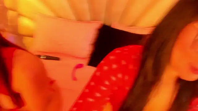 SiennaMoore online show from 06.17.26