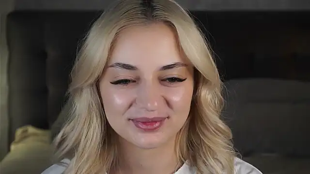 AliceThorne online show from 04.19.26