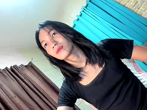 urnaughty kim online show from 06.25.26