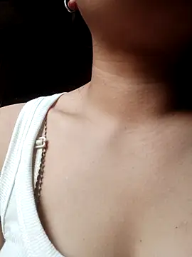 velira- online show from 04.20.26