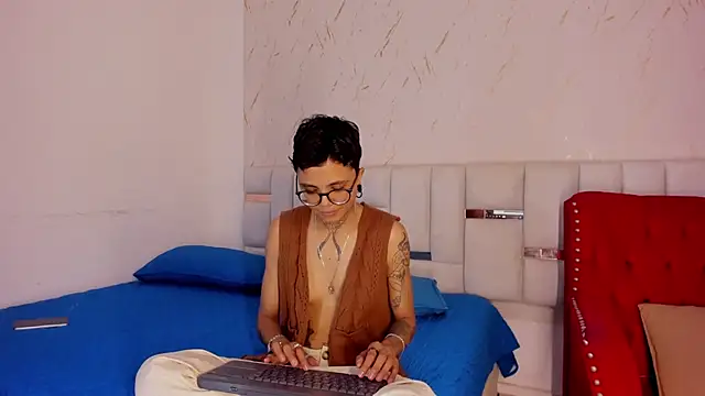 Snapshot of Antony_D_ossa chatting on 05.10.26 Antony D ossa online show from 05.10.26