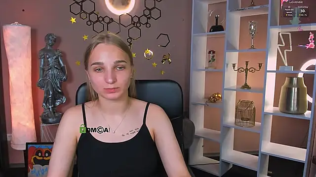 ollivia dream online show from 06.05.26