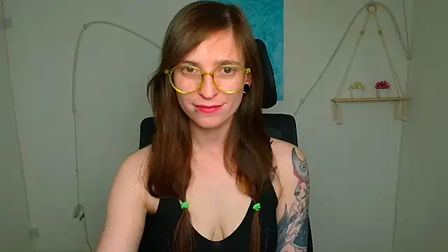 Luna Tantra online show from 06.16.26