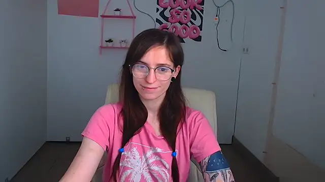 Luna Tantra online show from 06.24.26