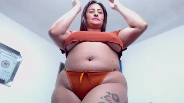 FrancheskaCurvy online show from 04.22.26