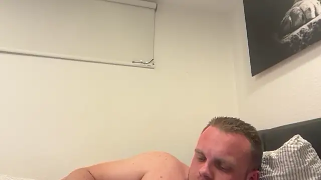 hallihallo12343 online show from 04.20.26