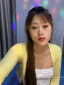 Ly-sexyy online show from 04.22.26