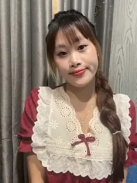 Snapshot of Ly-sexyy chatting on 05.05.26 Ly-sexyy online show from 05.05.26