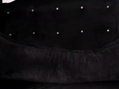 Snapshot of Enchantriss chatting on 07.06.26 Enchantriss online show from 07.06.26
