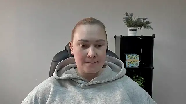 Olivia-Grande online show from 04.22.26