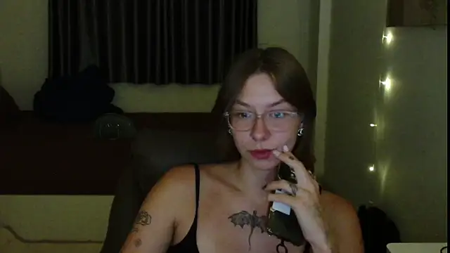 JuicyErika online show from 07.08.26