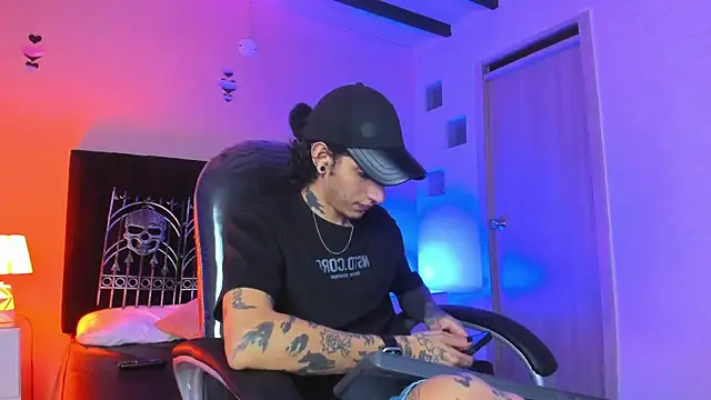 Vergil Noir  online show from 05.09.26