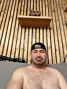 yuyukyler online show from 04.21.26