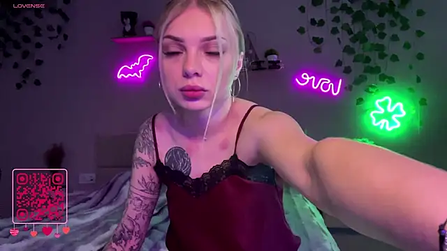 CandyRass online show from 06.07.26