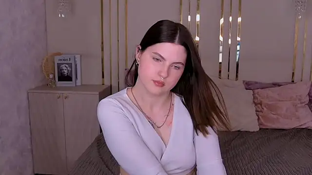 IvySimmons online show from 05.11.26