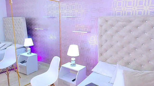 Diamond Isel online show from 05.30.26