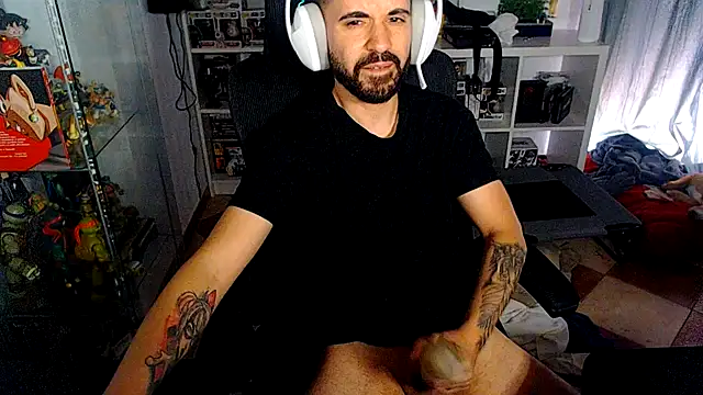 chiquitoconsecreto online show from 05.10.26