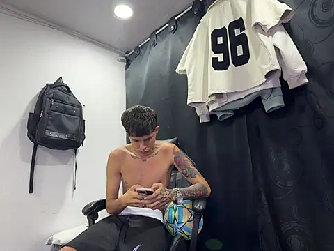 Jackdaniel001  online show from 07.16.26