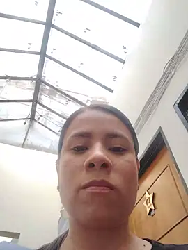Nicol Alvarez1 online show from 05.14.26