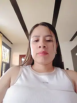 Nicol Alvarez1 online show from 05.28.26