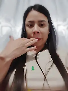 Nicol Alvarez1 online show from 07.12.26