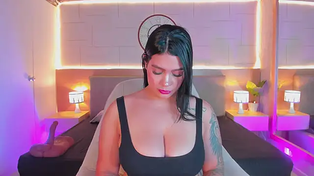 Megan charles  online show from 07.10.26