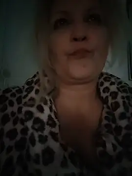 Divineblond online show from 02.26.26