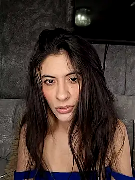 Snapshot of AshleyyHall chatting on 07.14.26 AshleyyHall online show from 07.14.26