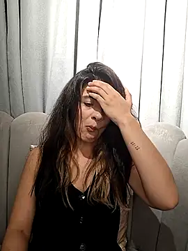 Snapshot of AshleyyHall chatting on 07.19.26 AshleyyHall online show from 07.19.26