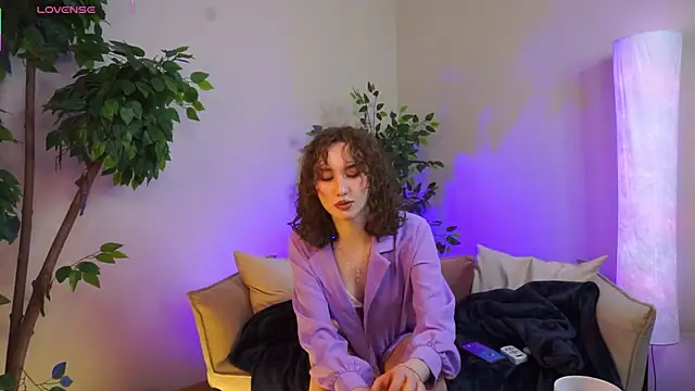 LouiseEvans online show from 05.18.26