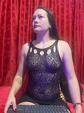 SamiiContreras  online show from 05.13.26